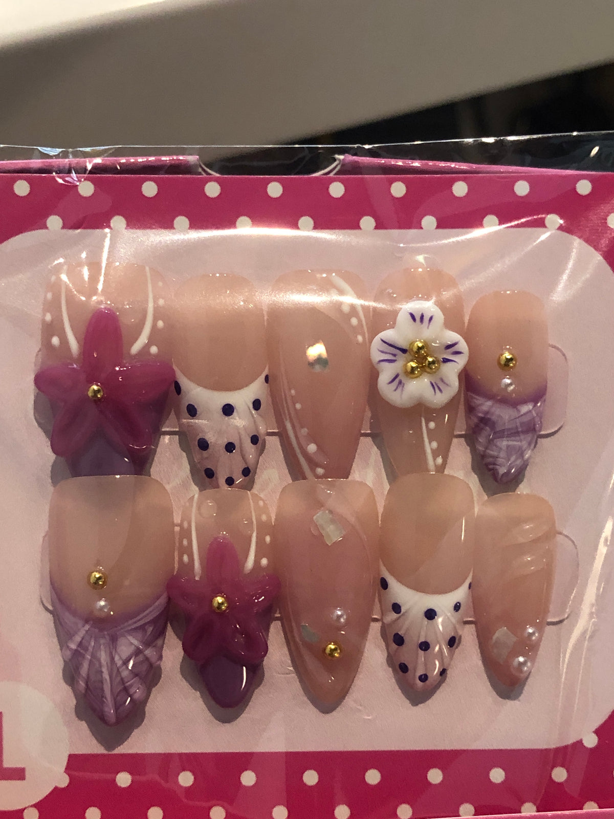 Purple Star Shells Press on Nails