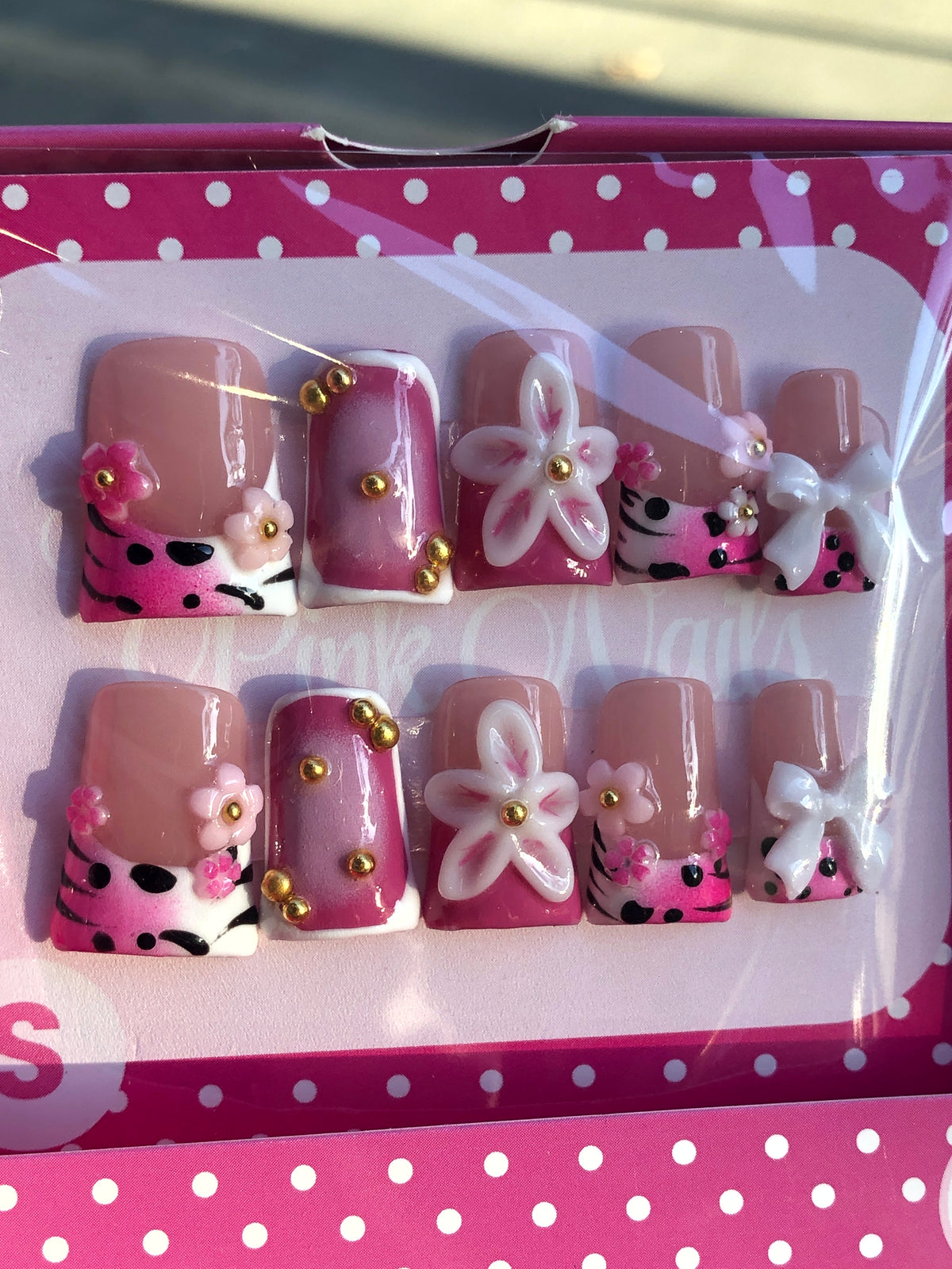 Hot Kitty Press on Nails