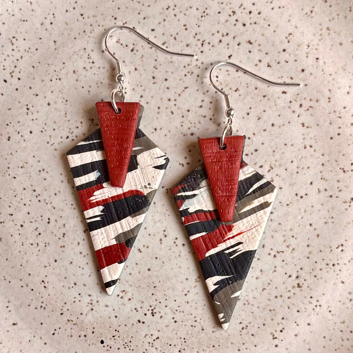 Dangle earrings: burgundy, cream, olive, black arrows