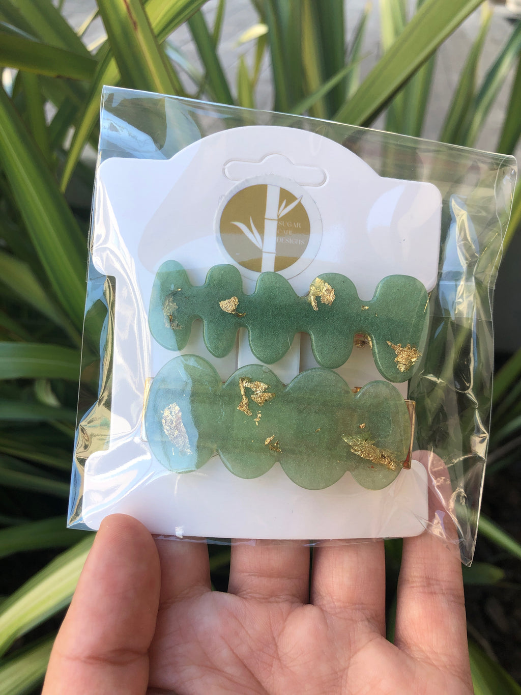 Resin clips