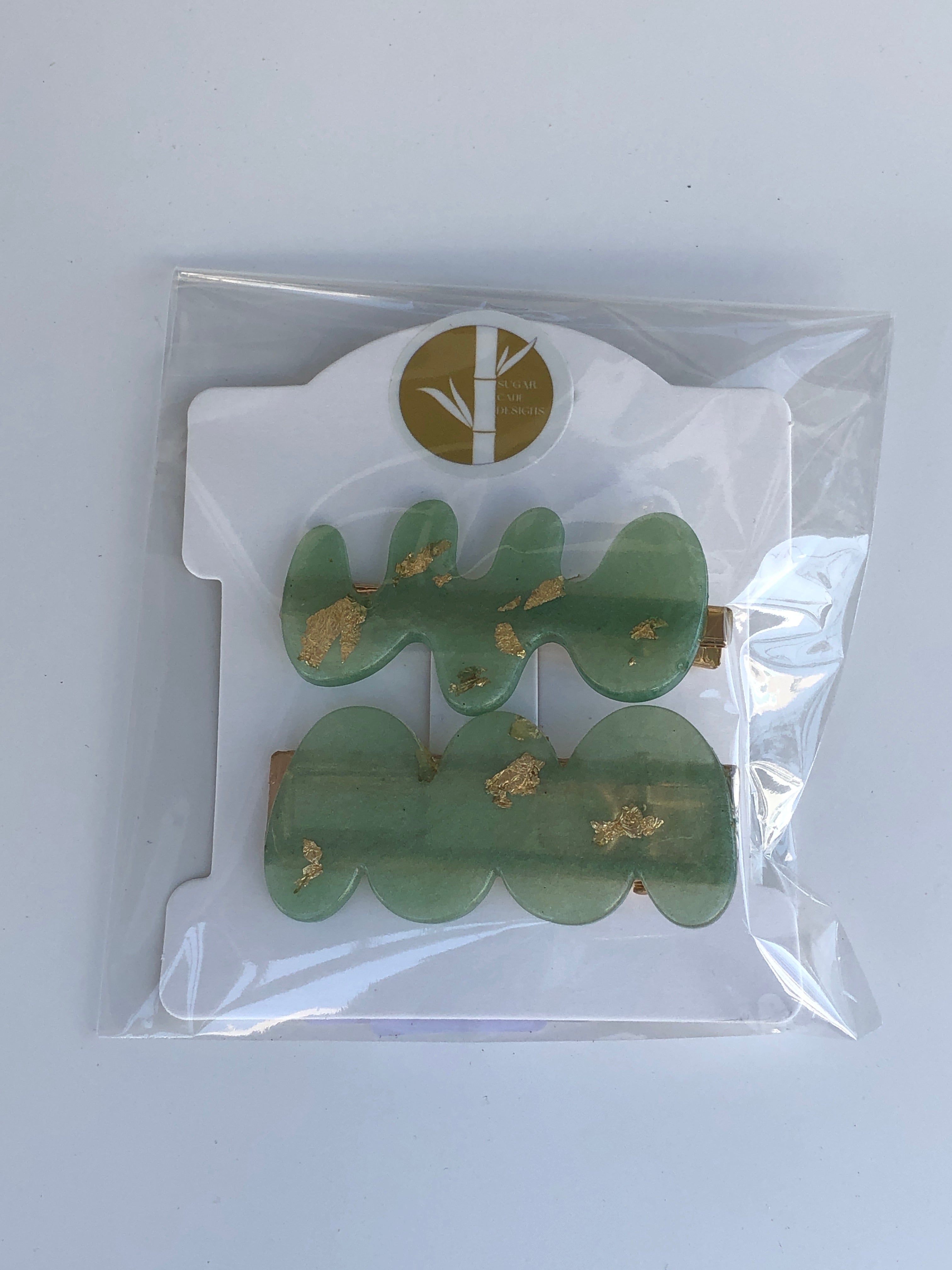 Resin clips