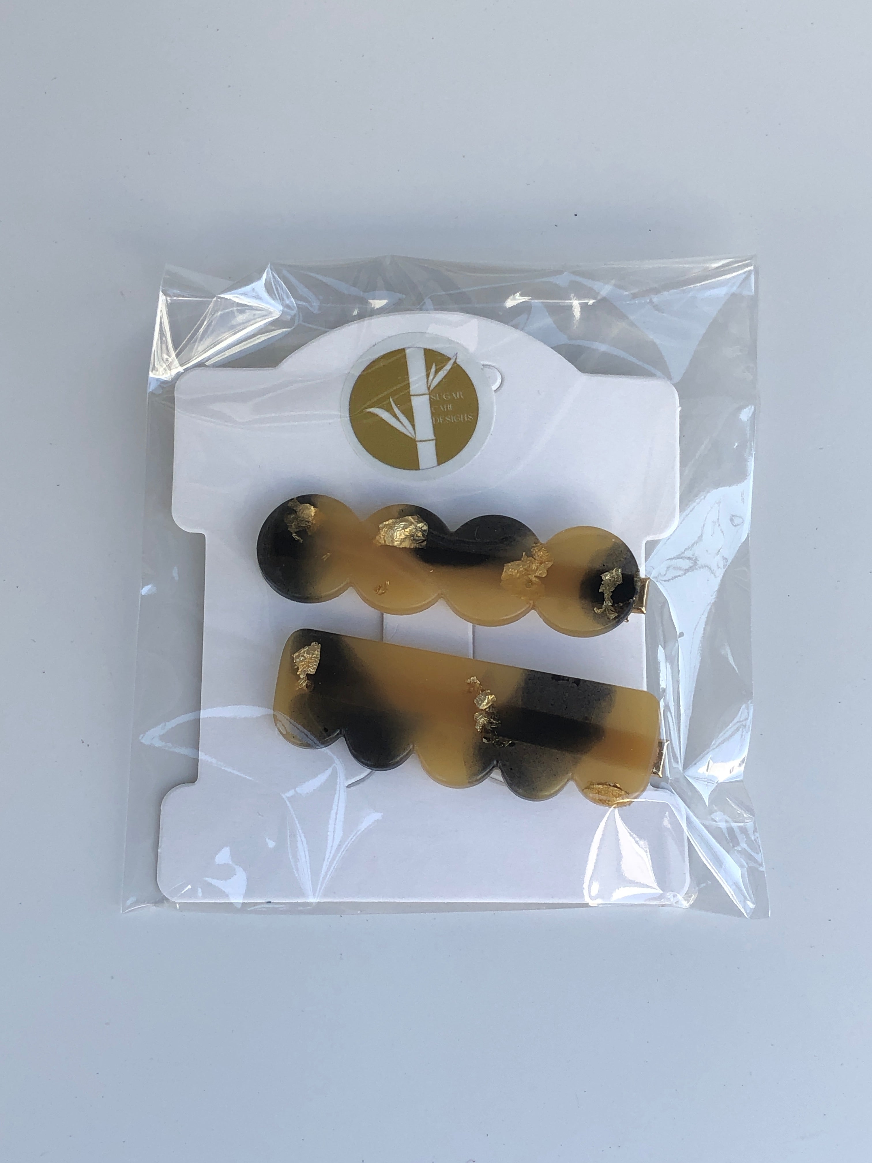 Resin clips
